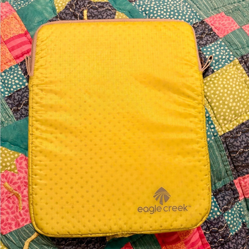 Eagle Creek Lime Green Tablet Sleeve
